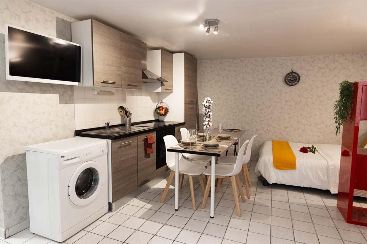 Kasa Confort - Le Calme Au Coeur De La Ville - Tv & Wifi Apartamento Saint-Etienne  Exterior foto